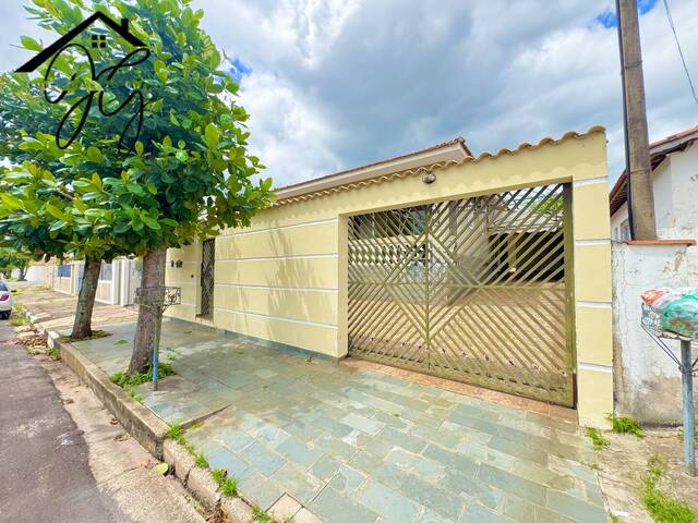 #CA27 - Casa para Venda em São Pedro - SP