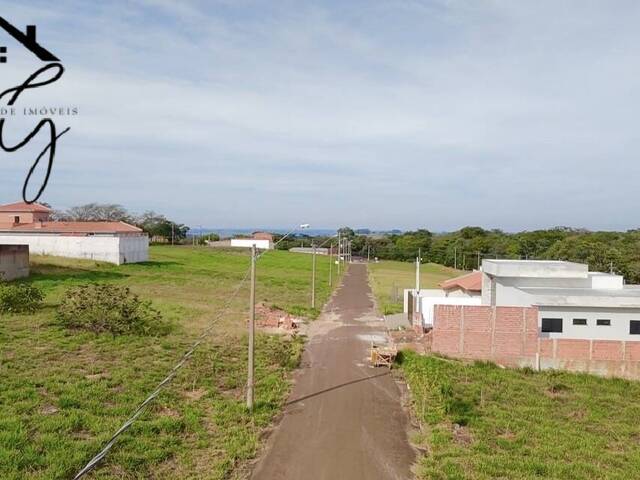 Área para Venda em São Pedro - 2
