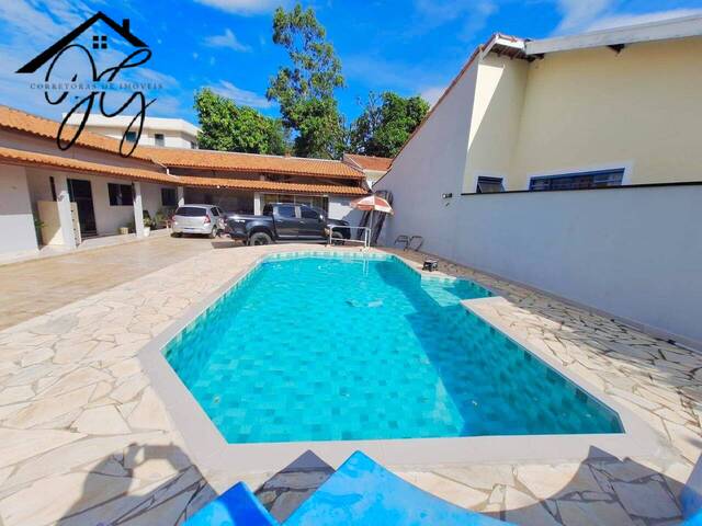 Casa para Venda em São Pedro - 2