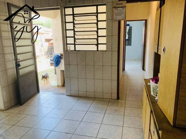 Casa para Venda em São Pedro - 5