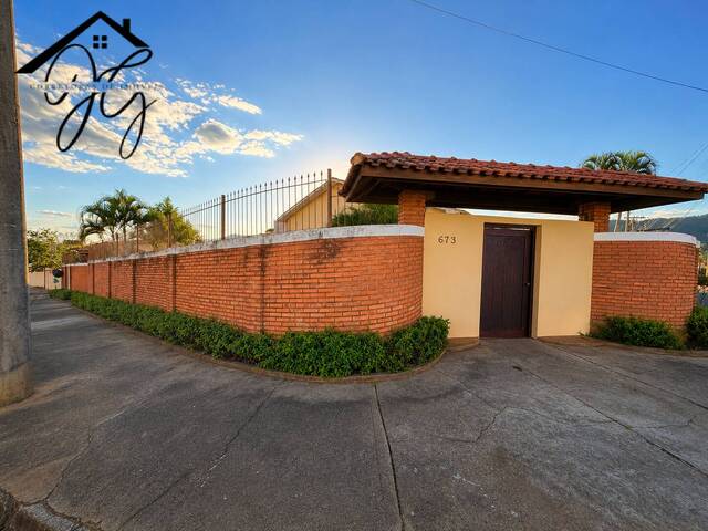 Casa para Venda em São Pedro - 4