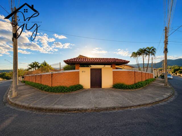 Casa para Venda em São Pedro - 3